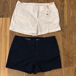 Vineyard vines Navy and White Women's Shorts lot 2 pair bundle new pair
